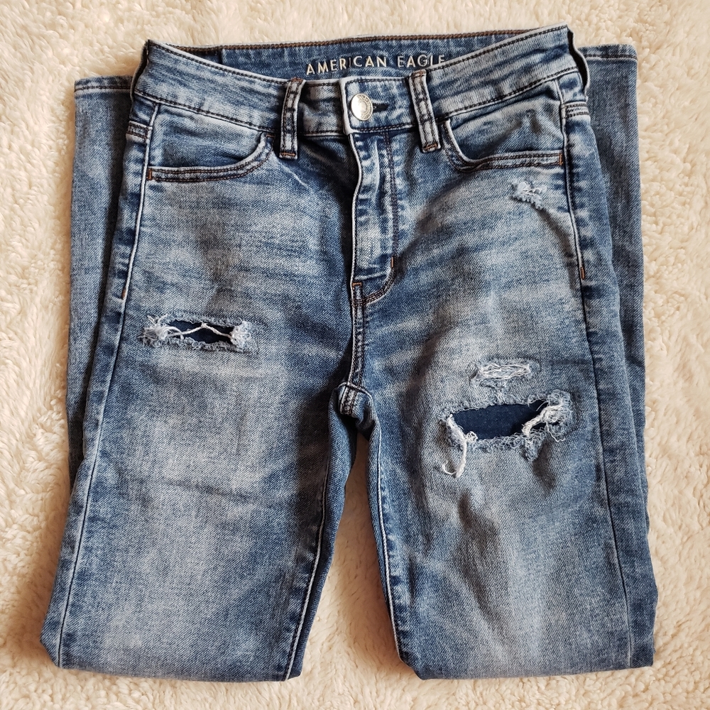 American Eagle Super Stretch Ripped Jeans